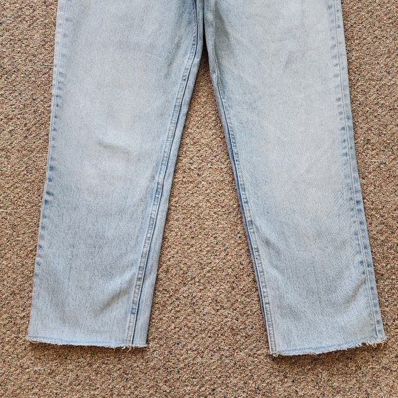 Zara High Rise Cropped Straight Leg Jeans Sz 4 Light Wash Frayed Button Fly - Picture 6 of 10